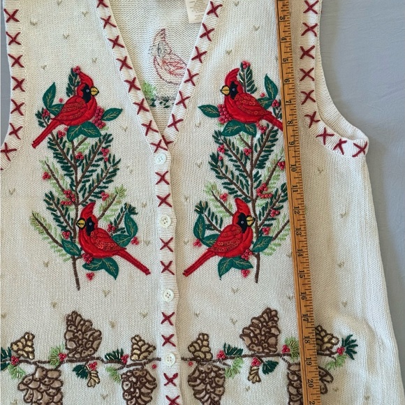Bobbie Brooks Cream Knit Vest with Red Embroidery - Picture 4 of 6